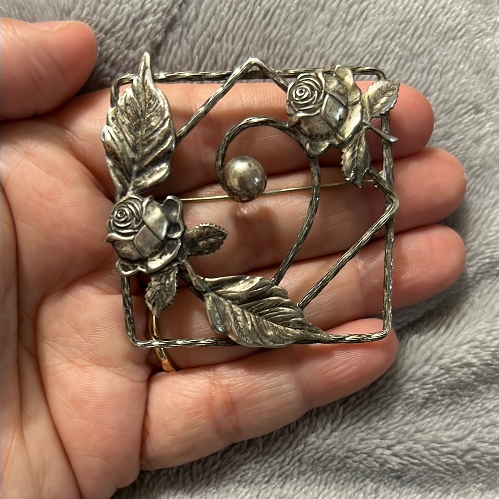 Antique Silver Floral Belt Accessory